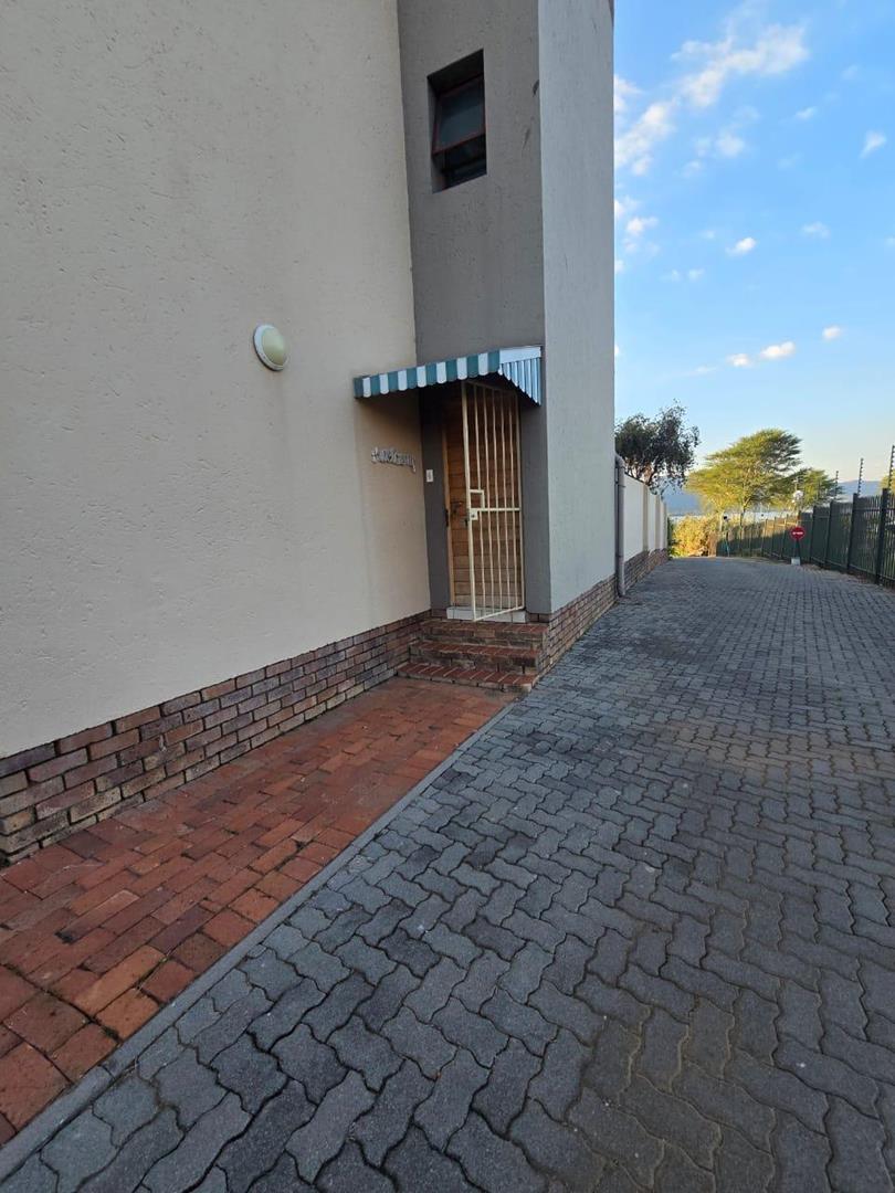 2 Bedroom Property for Sale in Hartebeespoort A H North West